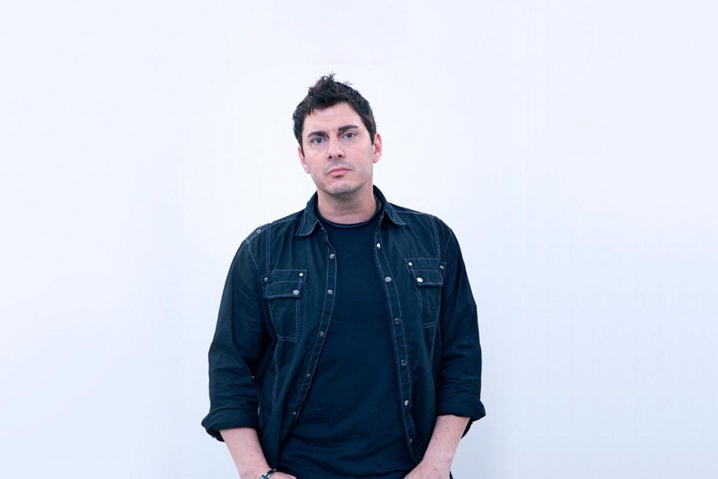 JOHNNY GIOELI To Release First Ever Solo Album, “One Voice” On December 7th via Frontiers Music Srl
