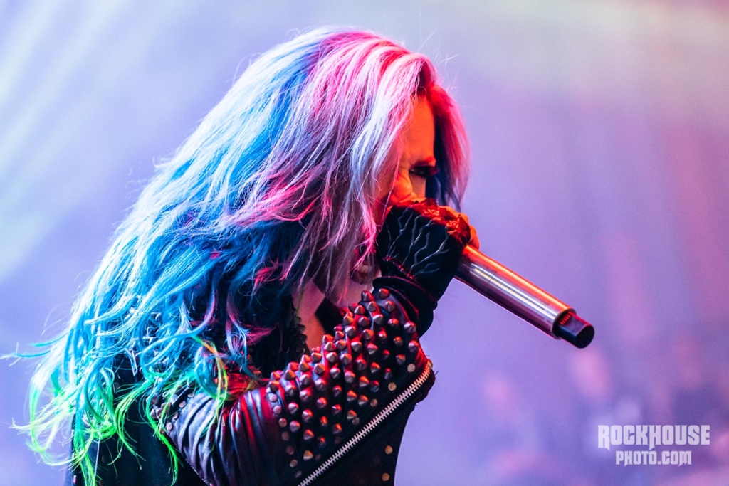 ALISSA WHITE-GLUZ Shares “The Room Where She Died” From Her Solo Debut Effort