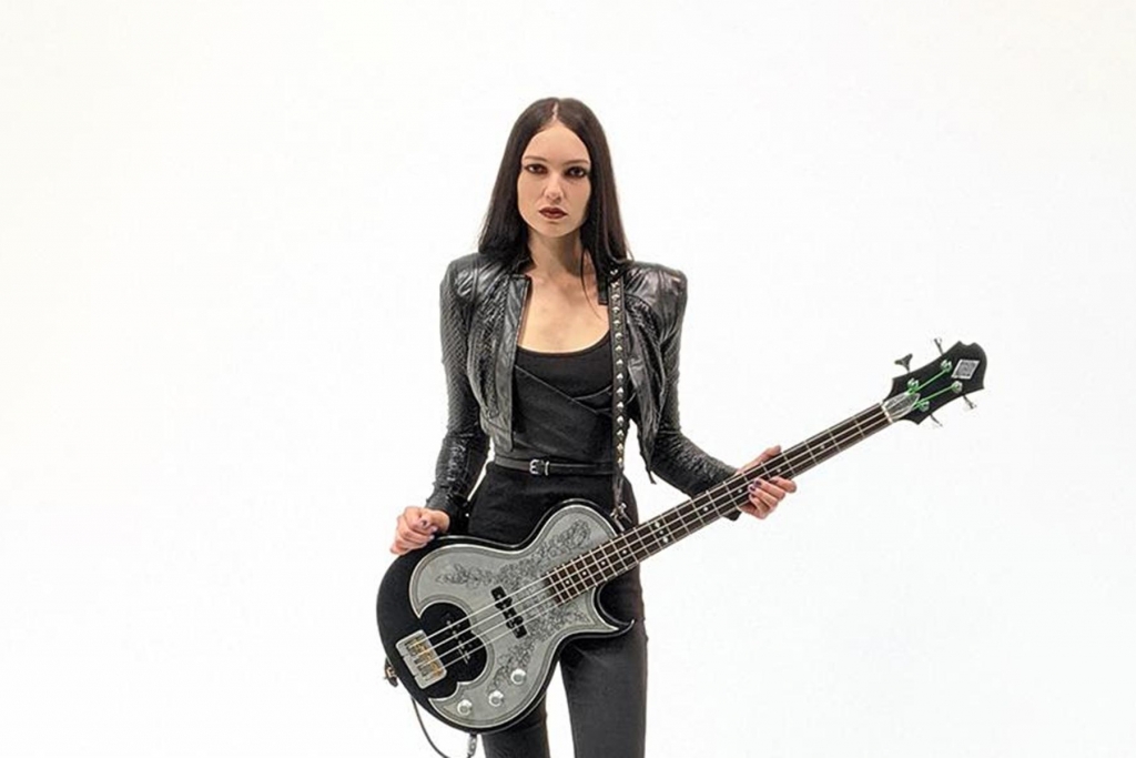 DRAGONFORCE Recruits ALICIA VIGIL As Bass Player For Headlining USA trek with UNLEASH THE ARCHERS and VISIONS OF ATLANTIS