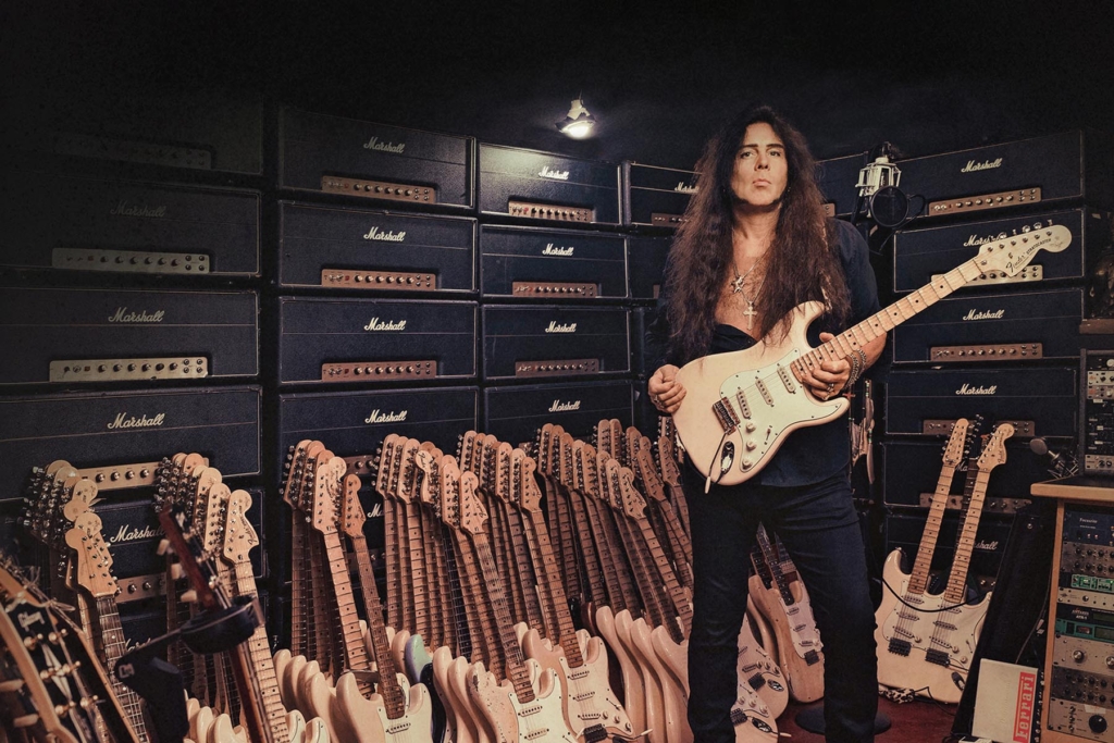 YNGWIE MALMSTEEN Unloads On Ex-Vocalists, Says “They Are Trying To Capitalize From His Brand”