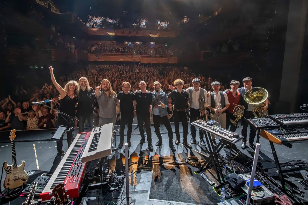 BIG BIG TRAIN Share Live Performance of “The Florentine” In Advance Of ‘The Journey Continues’ Tour