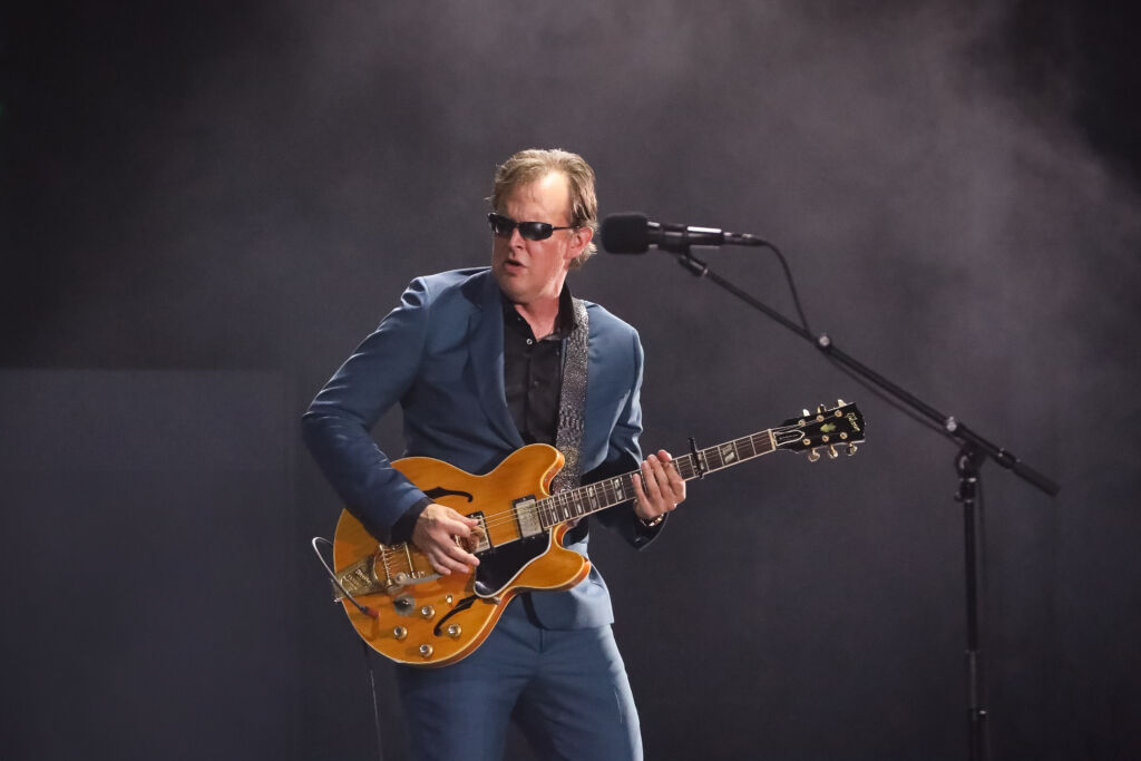 JOE BONAMASSA Announces 2026 U.S. Summer Tour With GOV’T MULE, JJ GREY & MOFRO, And D.K. HARRELL On Selected Shows
