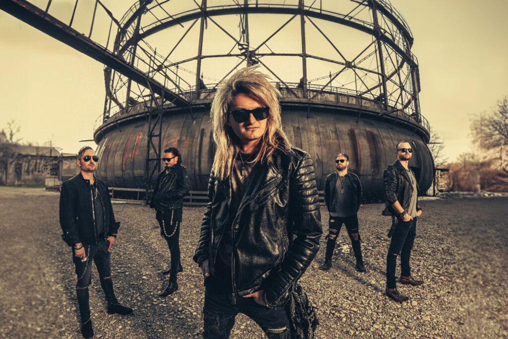 KISSIN’ DYNAMITE Announce New Studio Album “Back With A Bang”, Drop Music Video For First Single “Raise Your Glass”