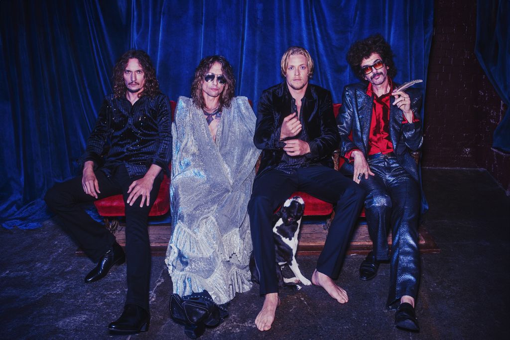 THE DARKNESS Announce New Album “Dreams On Toast”, Stream Lead Single ”The Longest Kiss”