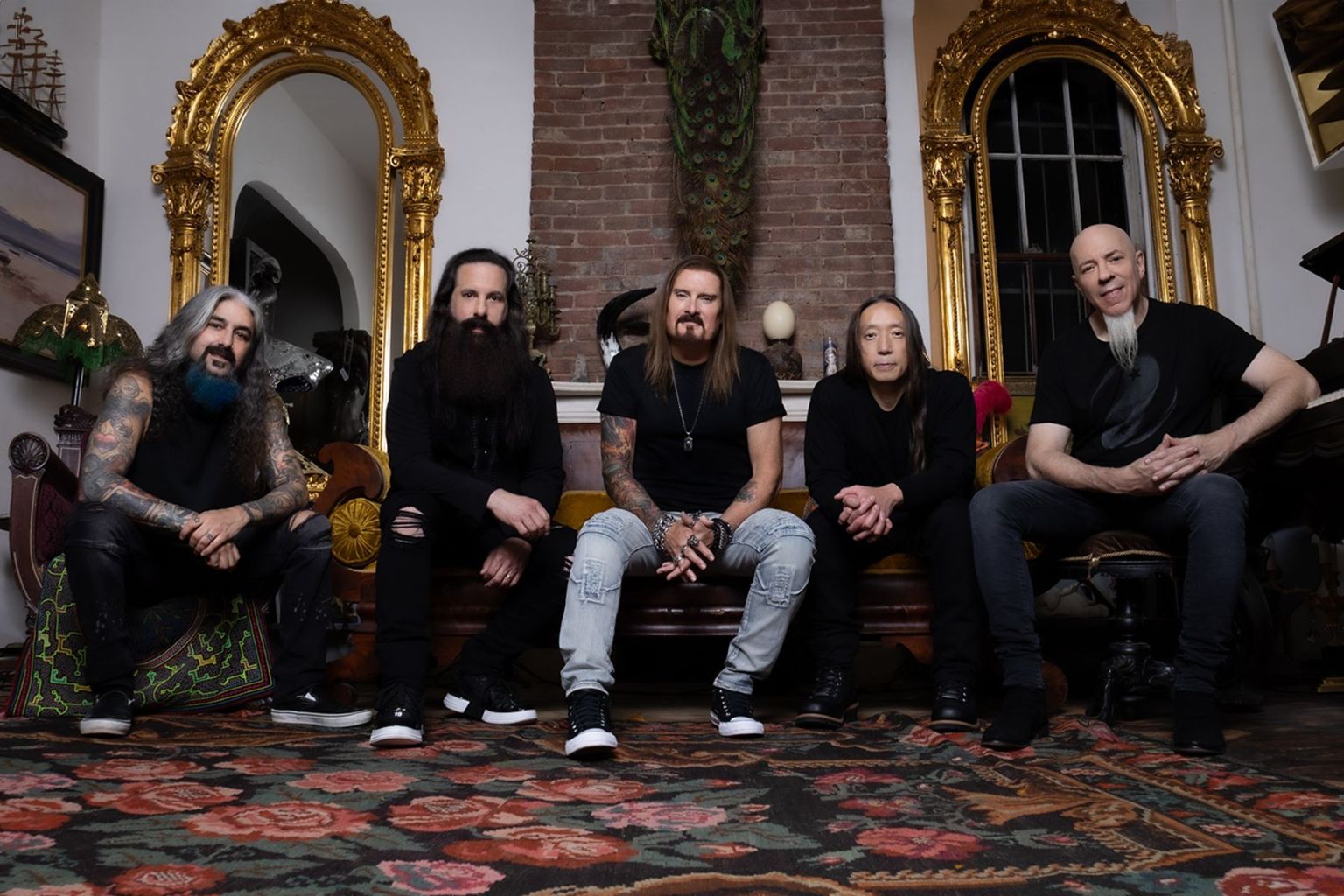DREAM THEATER Announces 14-CD Box Set 