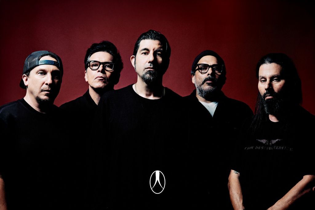 DEFTONES Announce New Album “Private Music”, Stream “My Mind Is A Mountain” Single + Announce January/February 2026 European Tour