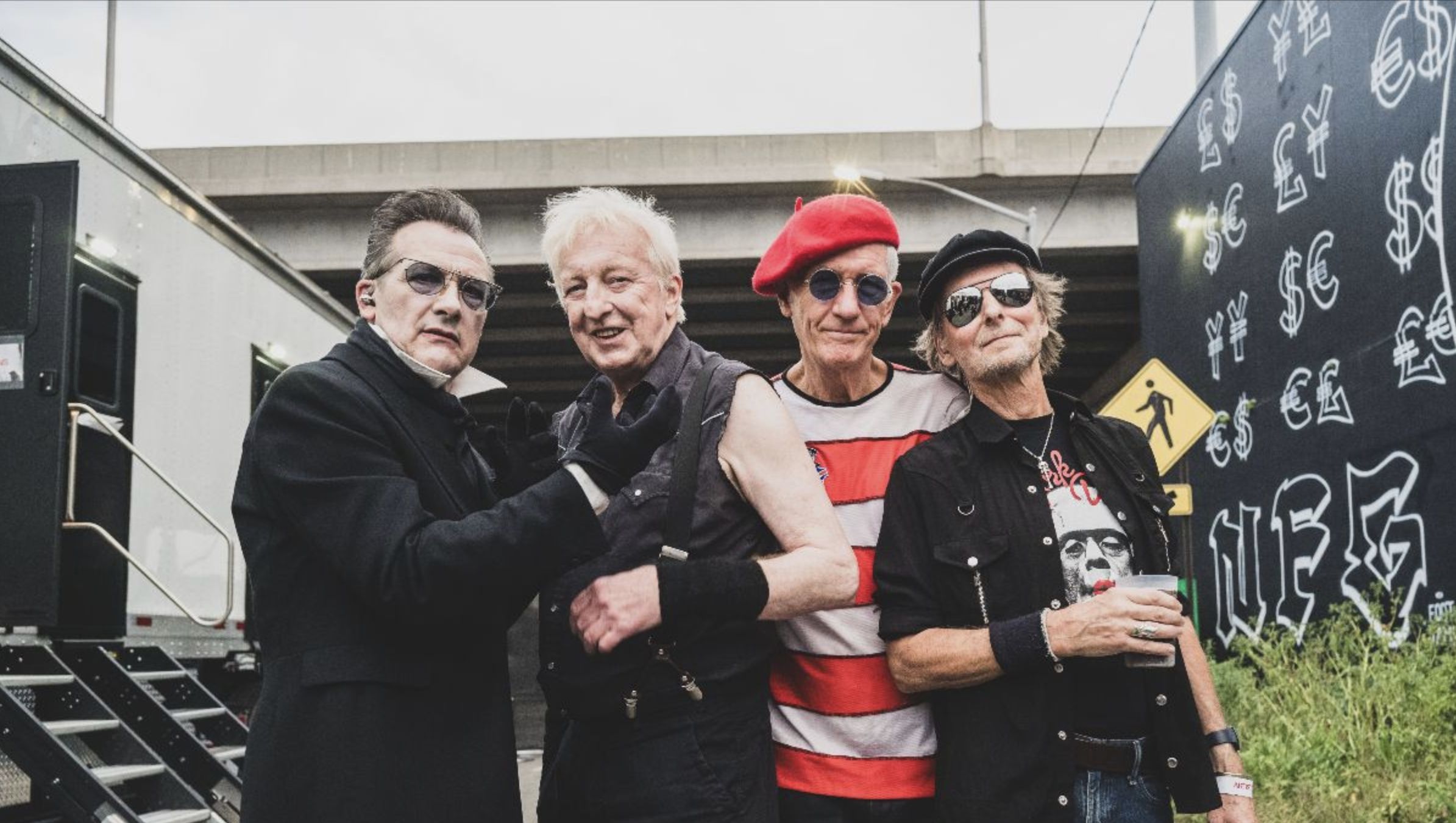 THE DAMNED Shares Visualizer For “Summer In The City” From Their
