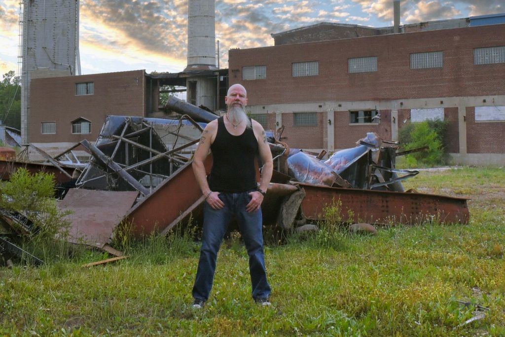 EXHORDER’s KYLE THOMAS Explains The Reasons Behind The Departure Of Longtime Drummer SASHA HORN