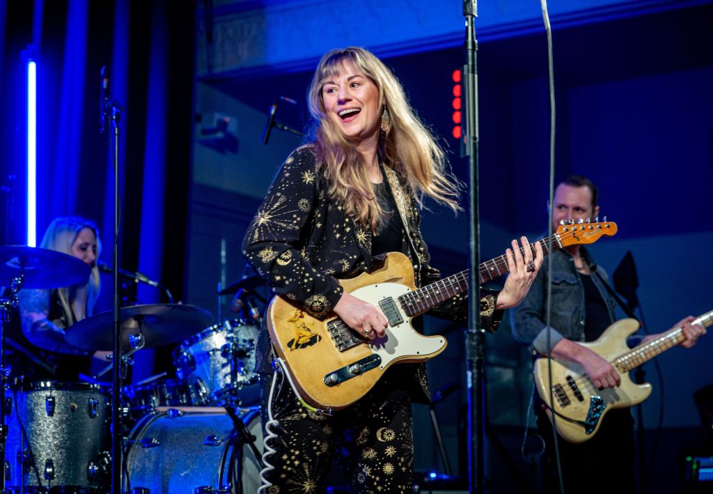 JOANNE SHAW TAYLOR Turns Love’s Highs and Lows Into Fire on New Single “The Trouble With Love”