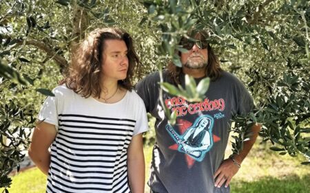 VIOLET BREED, Featuring TESLA’s BRIAN WHEAT and U.K. Singer-Songwriter ALEX GONZATO, Releases Newest Single “Sing”