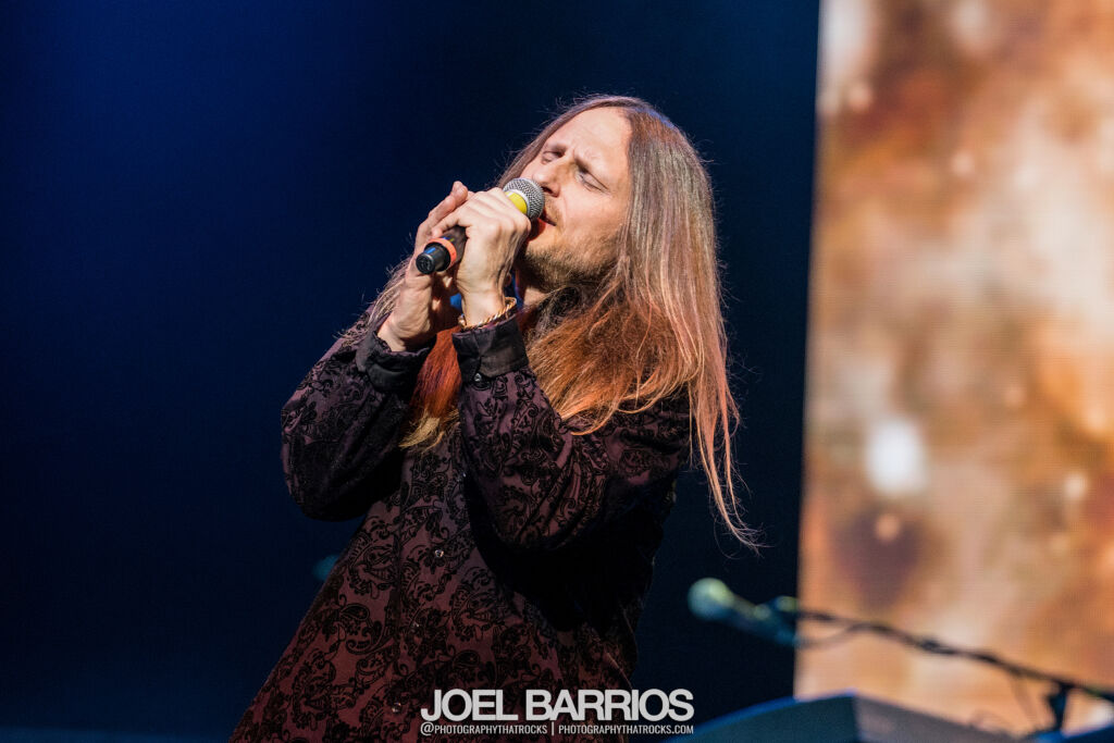 JON DAVISON Talks “Aurora” Album’s Inception, And The Meaning Of Fronting YES: “I’ve Been Called To Duty — I Go Out There And Celebrate YES Music To Respect The Legacy”